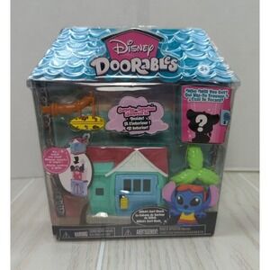 Disney Doorables mini stack playset Stitch's surf shack includes figure